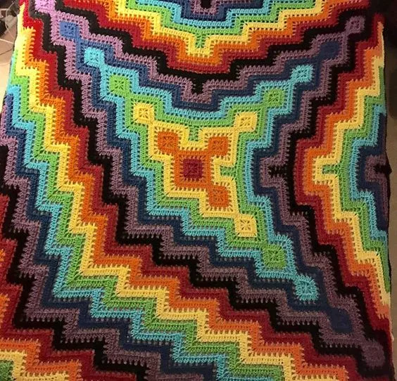 Pronged Square and Ripple Blanket Crochet Pattern — photo 2