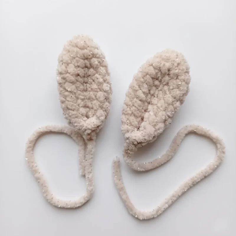 Amigurumi Bunny Pattern — Cuddly Crochet Bunny in Two Sizes — photo 2
