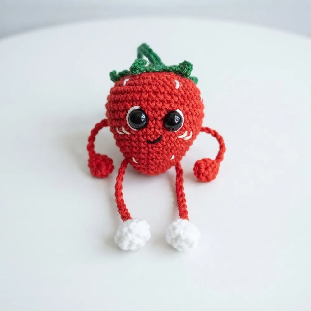 Crochet Strawberry Keychain: Free Amigurumi Pattern for Beginners