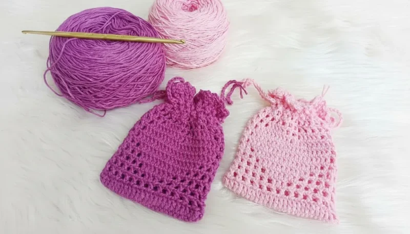 Personalized Crochet Heart Pouch: A Sweet Lace Drawstring Bag Pattern — photo 2