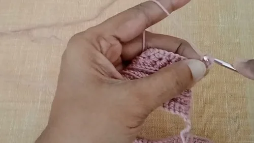 Ribbed Star Stitch Baby Beanie Crochet Pattern — photo 3