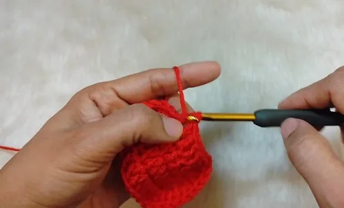 Slip-stitch sole crochet booties with pompom trim — photo 3