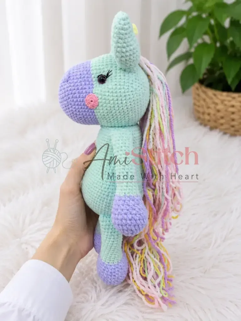 Crochet a 45 cm plush amigurumi unicorn keepsake — photo 3