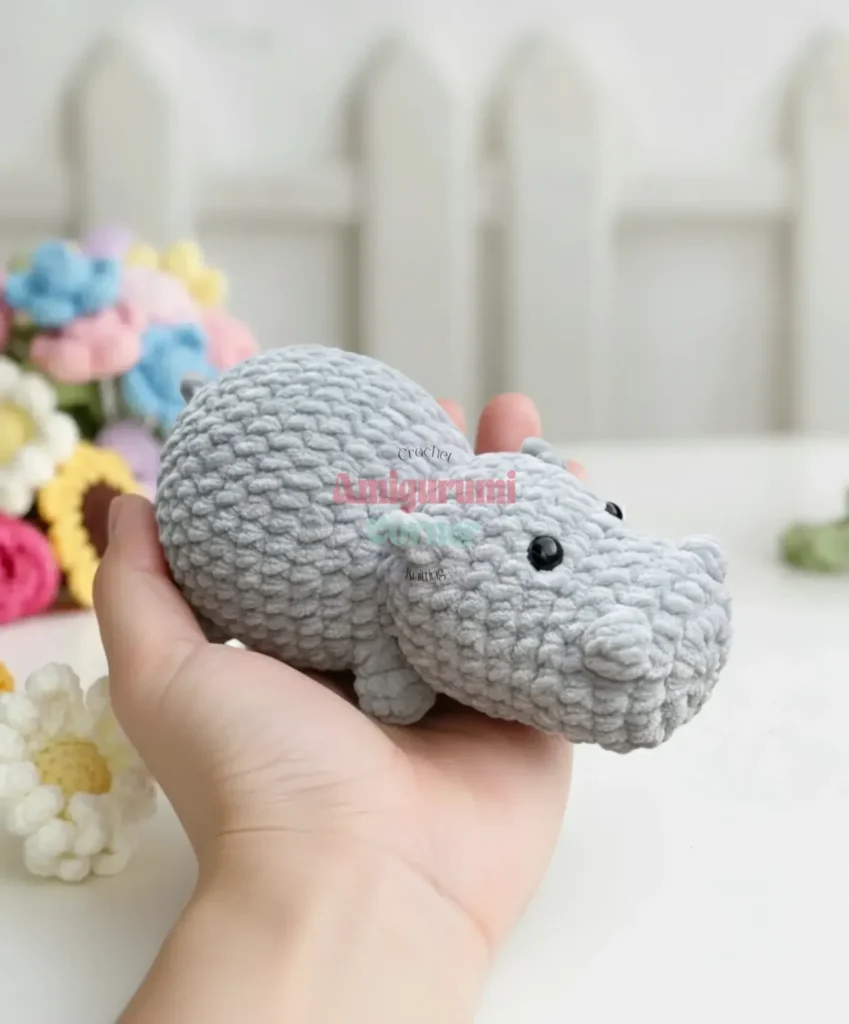 Crocheting Happy the Hippo: a no-sew amigurumi guide