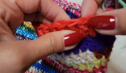 Half double crochet tote bag with oval base and handles — photo 2