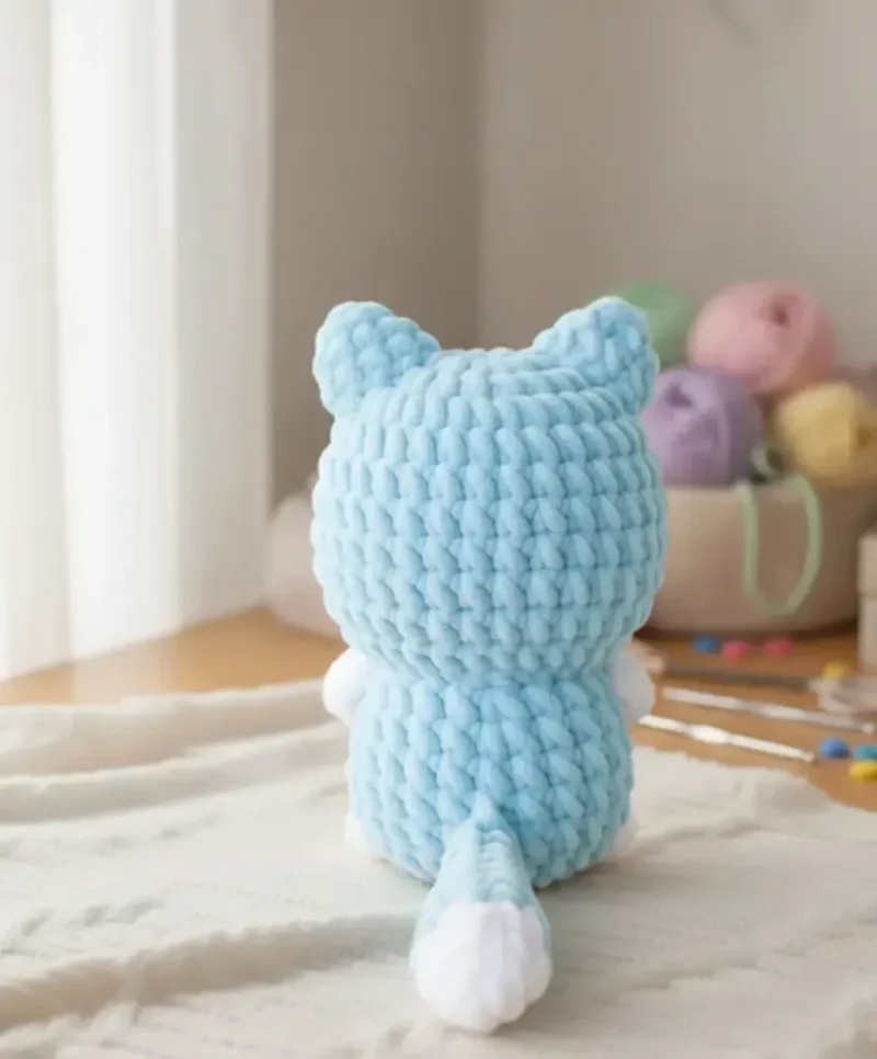 No-sew crochet cat pattern with an integrated tail — photo 4