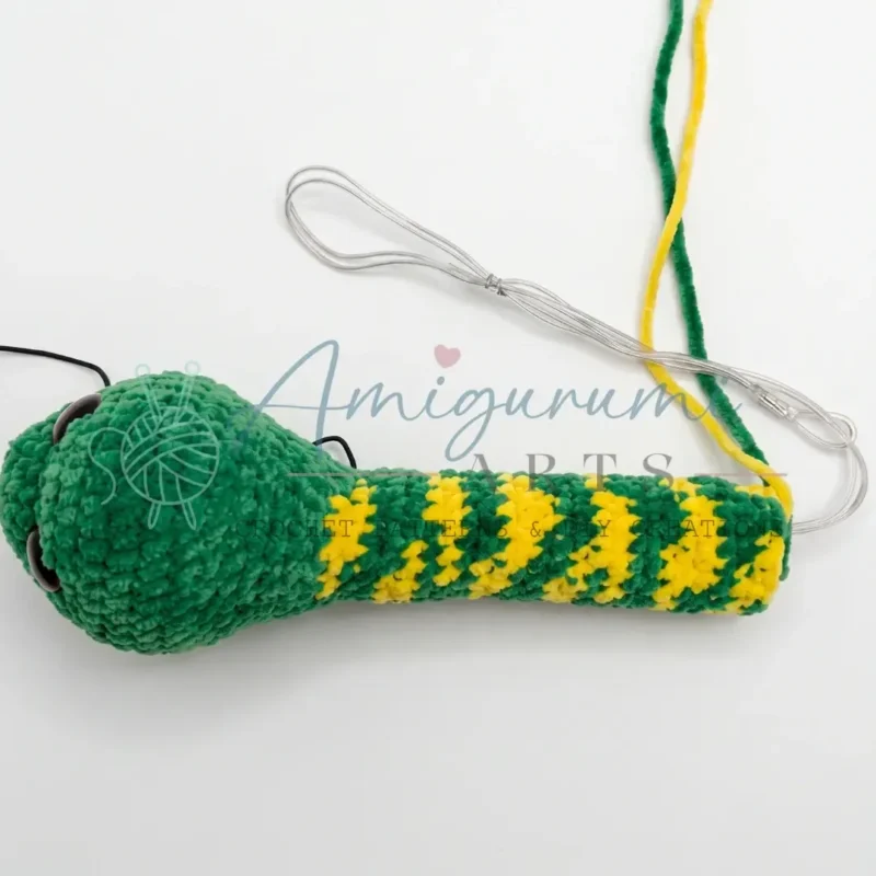 Poseable 80 cm Snake Amigurumi With Wire Armature — photo 2
